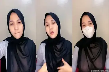Cewek cantik belajar masturbasi sambil live
